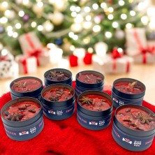 Świeca sojowa w metalowym pojemniczku