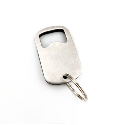 Brelok otwieracz drewniany z grawerem