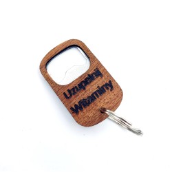 Brelok otwieracz drewniany z grawerem