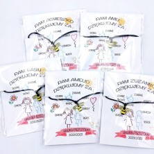 Naszyjnik Pszczółka z karnecikiem