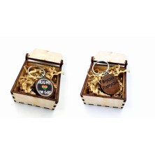 Brelok 25mm PRIDE MONTH drewno grawer