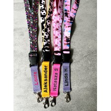 Smycz na szyję do telefonu z haftem